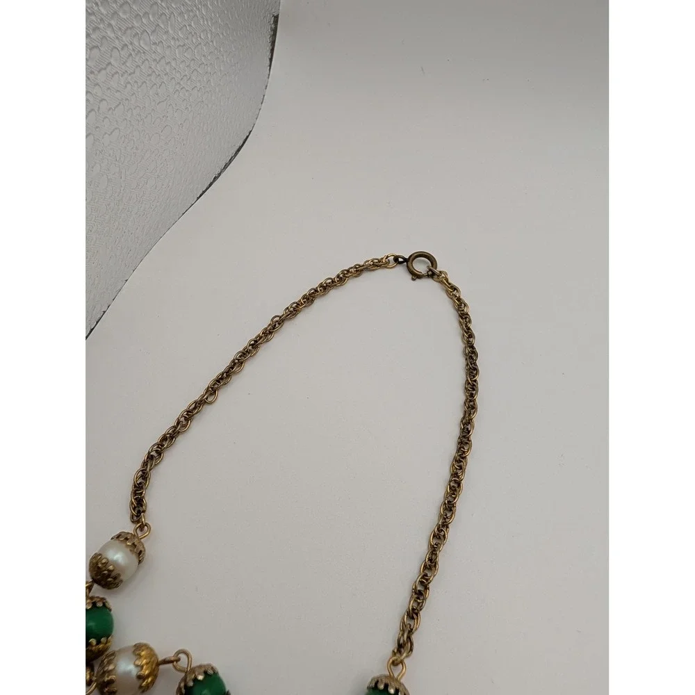 Vintage Unsigned Gold Tone Green Cream Bead Necklace Adjustable Ring Set Broken